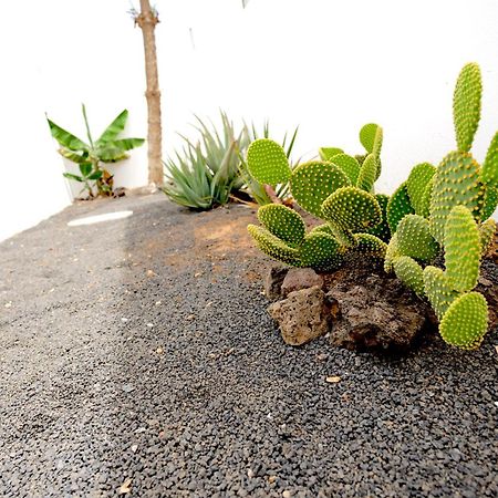 Villas Kalendra, Rofe, Lanzarote Гуатиса Экстерьер фото