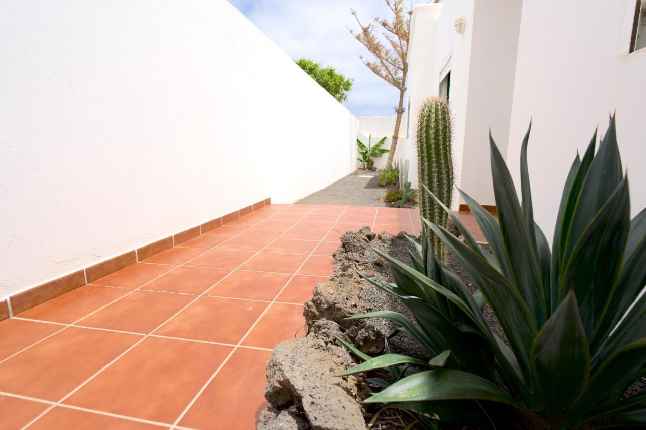Villas Kalendra, Rofe, Lanzarote Гуатиса Экстерьер фото